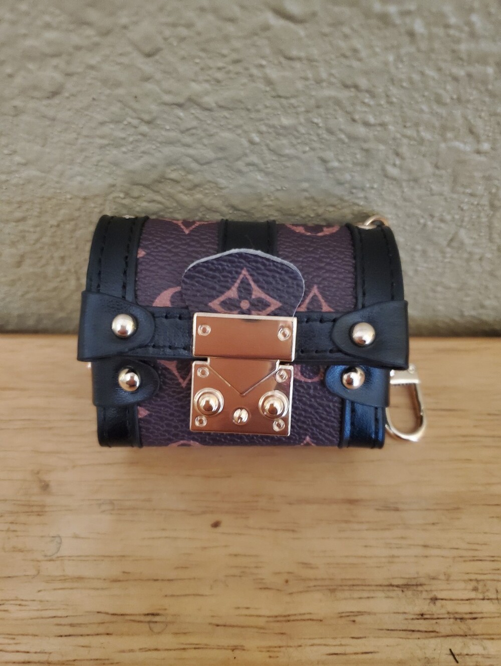 Mini Bag Charm Earbuds Case - Luxury-Inspired Brown Monogram